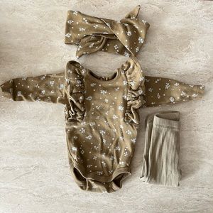 Cotton Caramel Floral Set from Jamie Kay